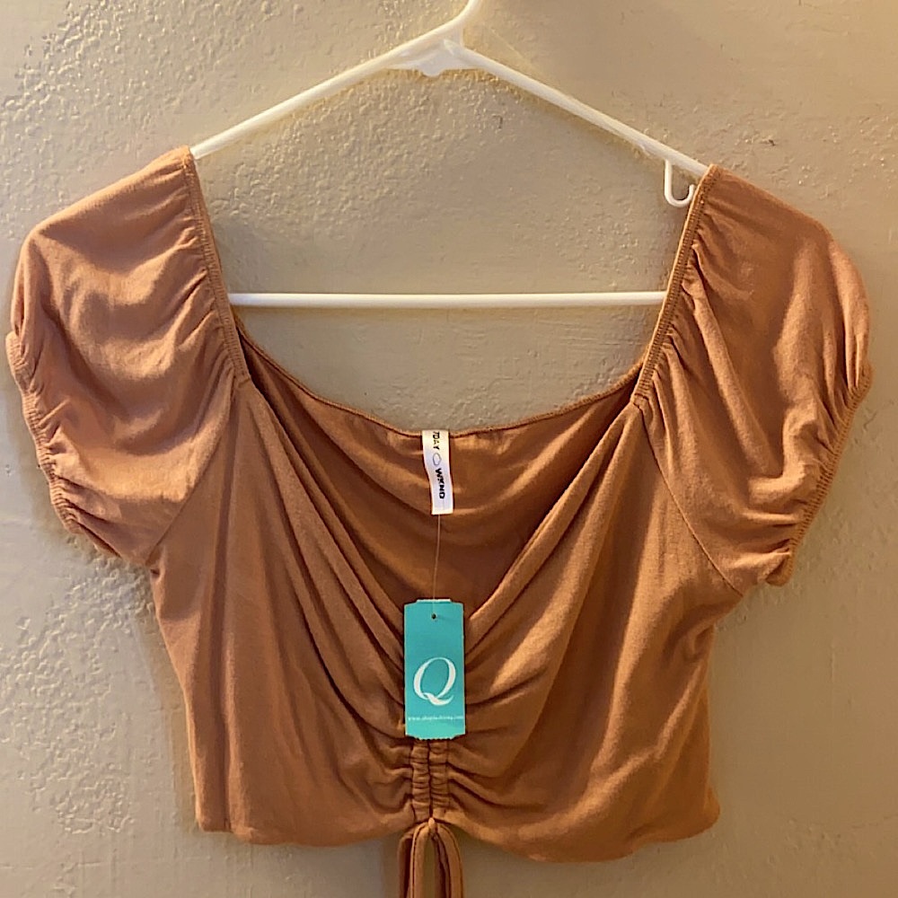 Cute tanish/brown crop top. From 7DAY WKND sold at Q